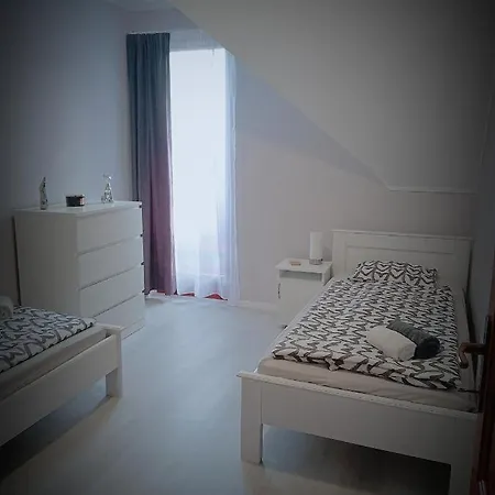 Star Apartman Zalacsány Zewnętrze zdjęcie